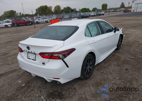 2024 Toyota Camry Se из США, поврежденный, VIN 4T1T11BK7RU124492